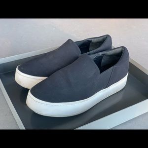 Vince Warren Women’s platform sneakers Sz 8